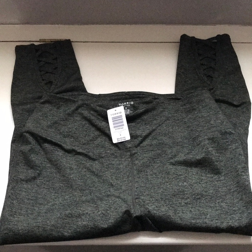 NWT Torrid Active Leggings Olive Lattice Size 2